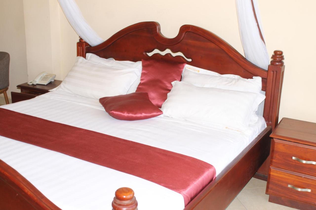 Ss Hotel Kampala Exterior foto